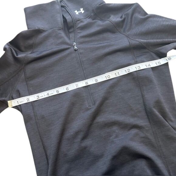 Under Armour Jet Black Long Sleeve‎ 1/4 Zip Women's Shaped Active Wear Top Small - Picture 6 of 7